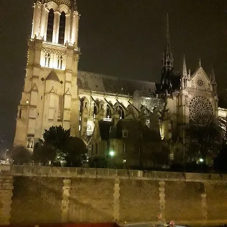 Quartier Latin *